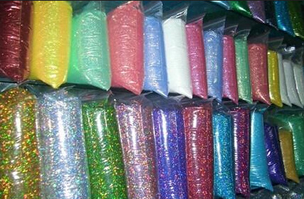 Glitter glitter powder